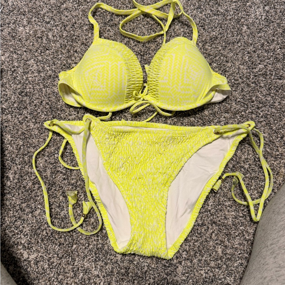 Victoria's Secret Bright Neon Yellow Textured Bikini Set